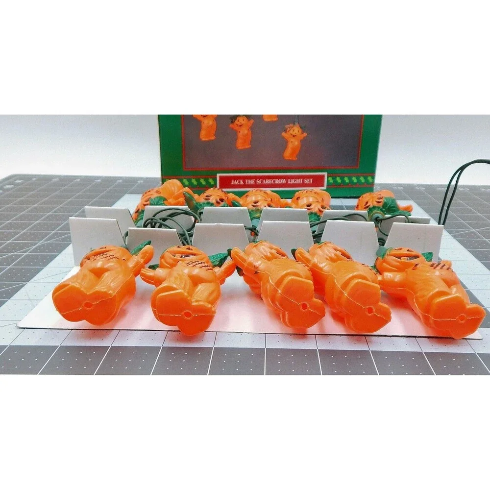 House of Lloyd Jack the Scarecrow Blow Mold String Light Set 10 In A Box